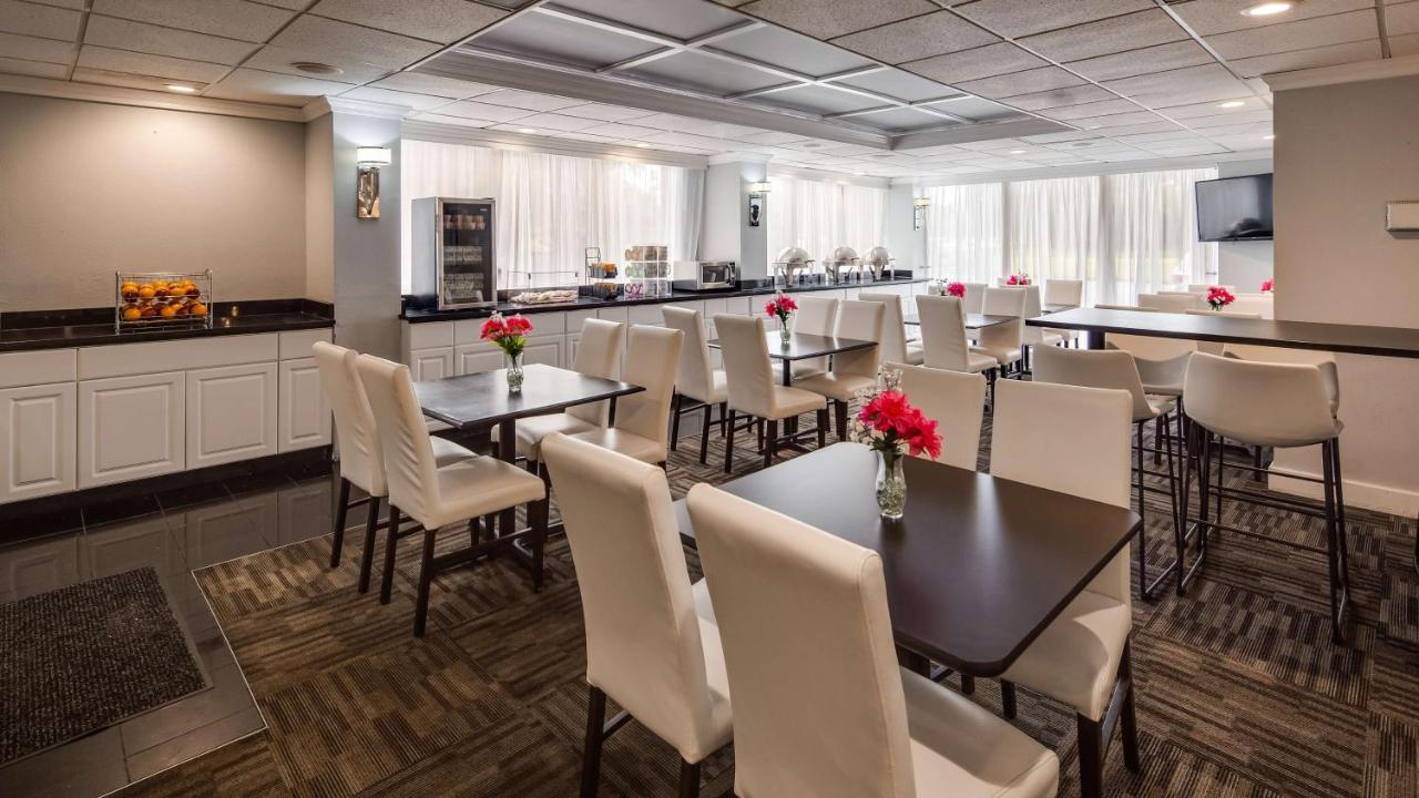 Best Western Historic Area Williamsburg Bagian luar foto